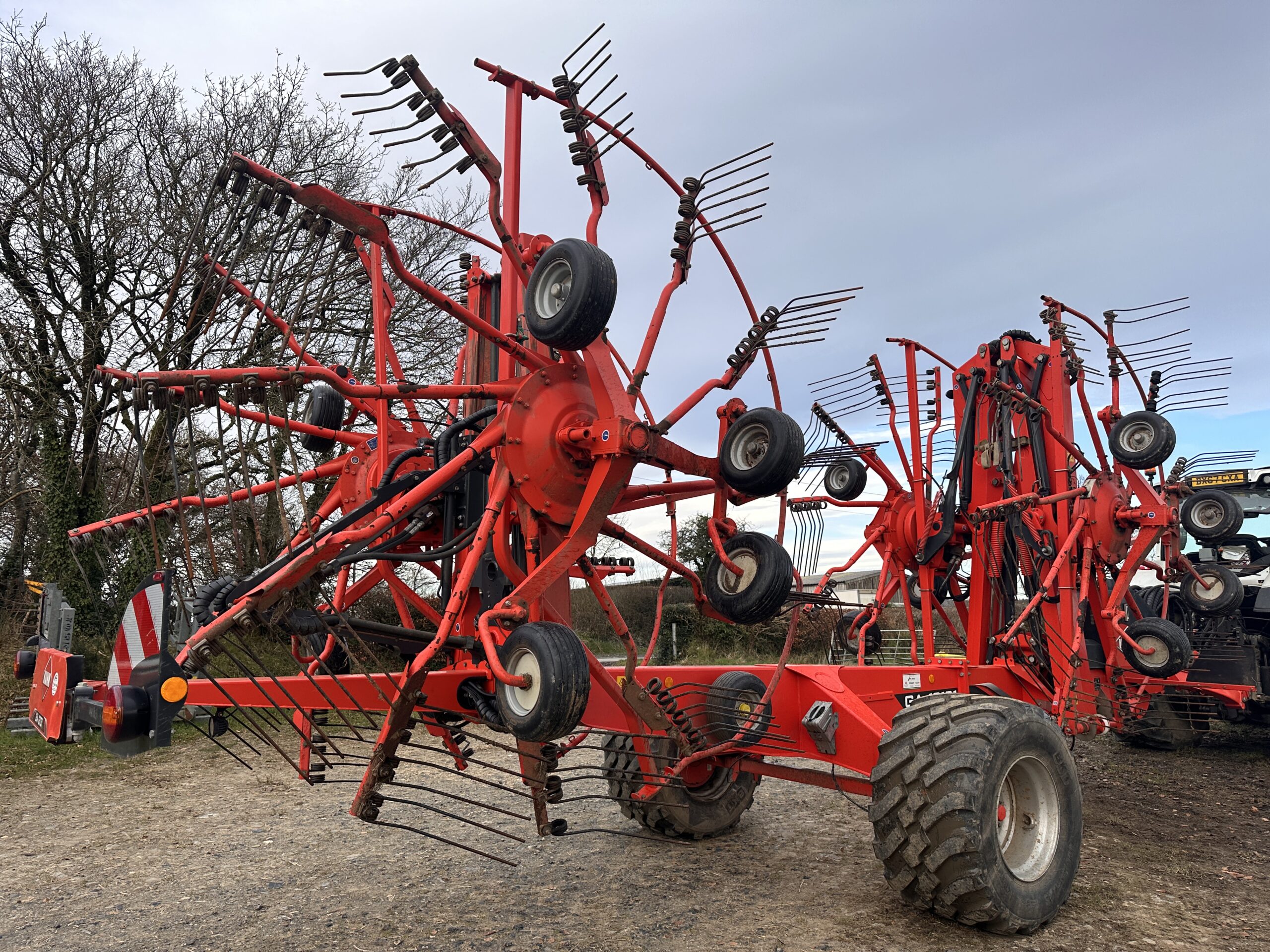 2018 Kuhn mower for sale in Tolvaddon, Camborne, Cornwall — photo 3