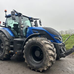 Valtra Q305 - Twin Trac - Ex Demo