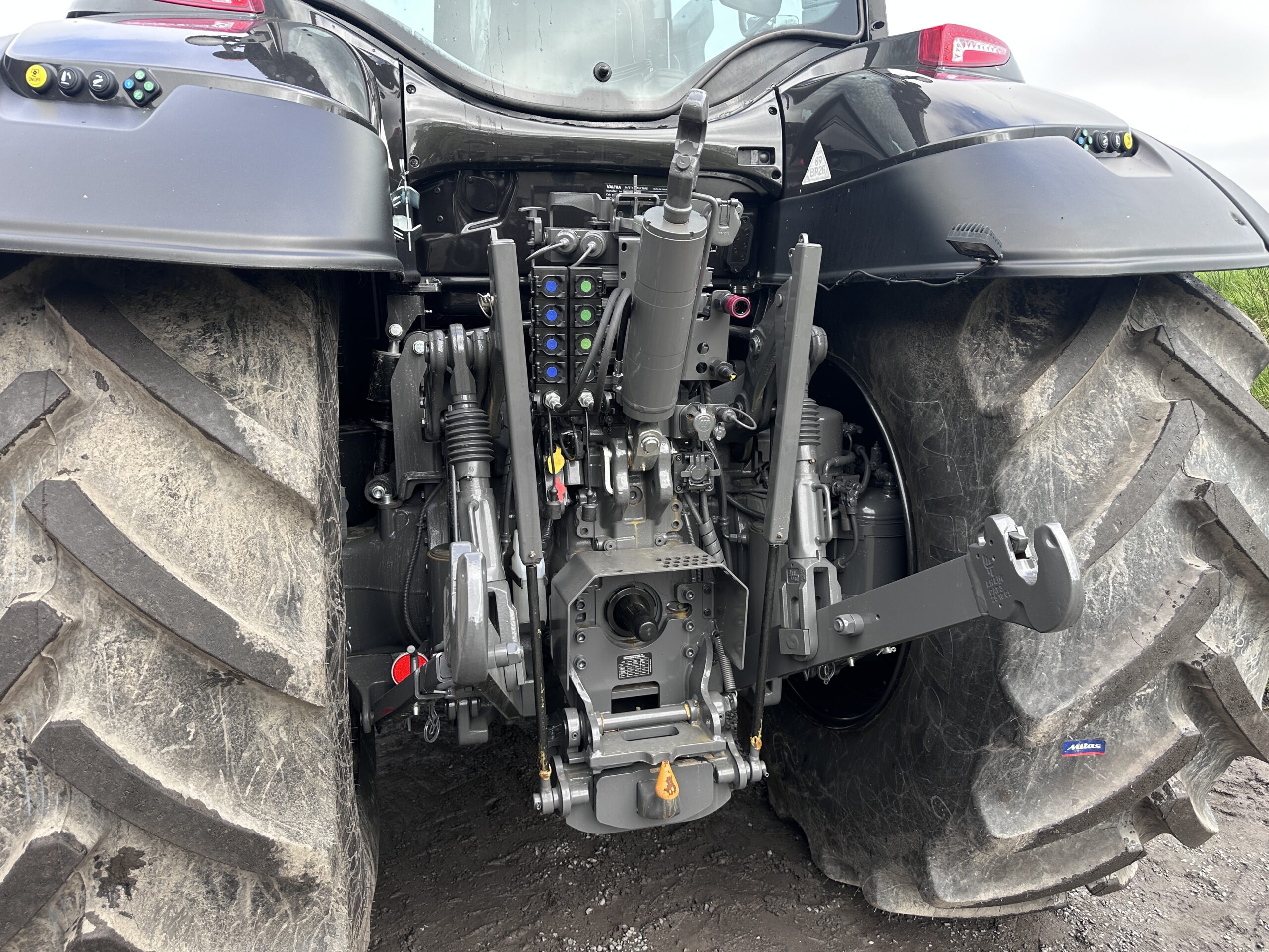 Valtra T235 Direct - NEW - Image 6