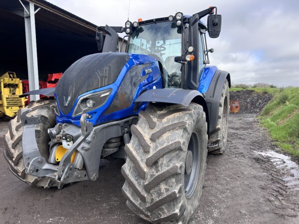 2019 Valtra mower for sale in Tolvaddon, Camborne, Cornwall — photo 16