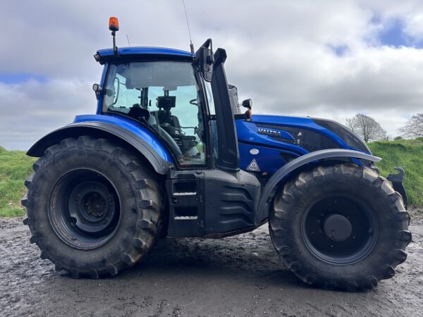 2019 Valtra mower for sale in Tolvaddon, Camborne, Cornwall — photo 4