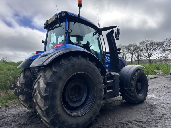 2019 Valtra mower for sale in Tolvaddon, Camborne, Cornwall — photo 6